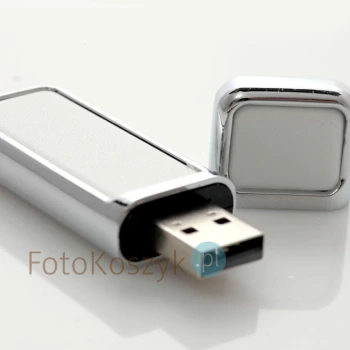 Biały pendrive ze skóry 32GB 2.0