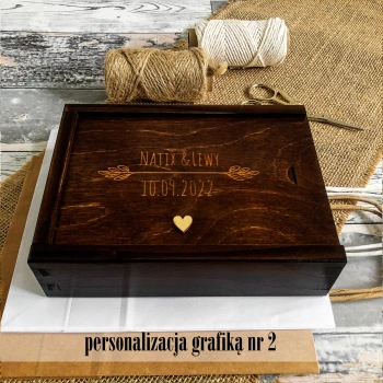 Lakierowane, bejcowane pudełko na odbitki 10x15