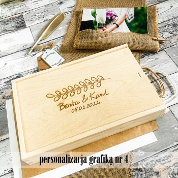 Drewniane pudełko na odbitki 15x23 i pendrive