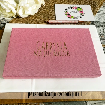 Pudełko płótno róż na zdjęcia 15x23 i pendrive (do 50 zdjęć)