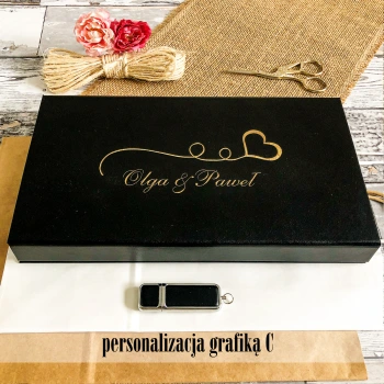 Zestaw czarny pendrive + pudełko do 100 zdjęć i pen