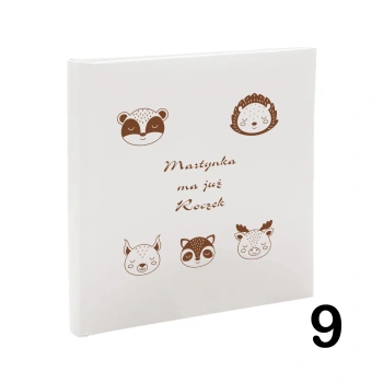 Album dziecięcy na chrzest, urodziny, metryczka do wyboru, wklejany, 30 kremowych stron, personalizowany, 12 wzorów