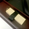 Bordowe pudełko na zdjęcia 15x23 i pendrive (do 100 zdjęć)