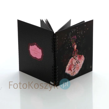 Album Artistes Izou tancerka (tradycyjny 40 czarnych stron)