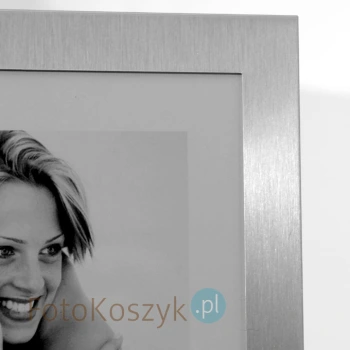 Ramka metalowa 32 (na zdjęcie 13x18 cm)