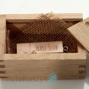 Pendrive grawerowany Nasz Ślub 2.0 jasne drewno (16GB)