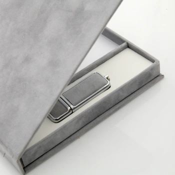 Zestaw welur szary pendrive + pudełko do 50 zdjęć i pen (16GB 3.0)
