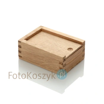 Dębowe pudełko na pendrive