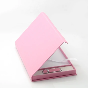 Zestaw pastel róż pendrive + pudełko do 50 zdjęć i pen