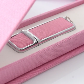 Zestaw pastel róż pendrive + pudełko do 50 zdjęć i pen