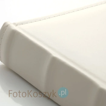 Album komunijny wklejany 60 kremowych stron, personalizowany, 8 wzorów